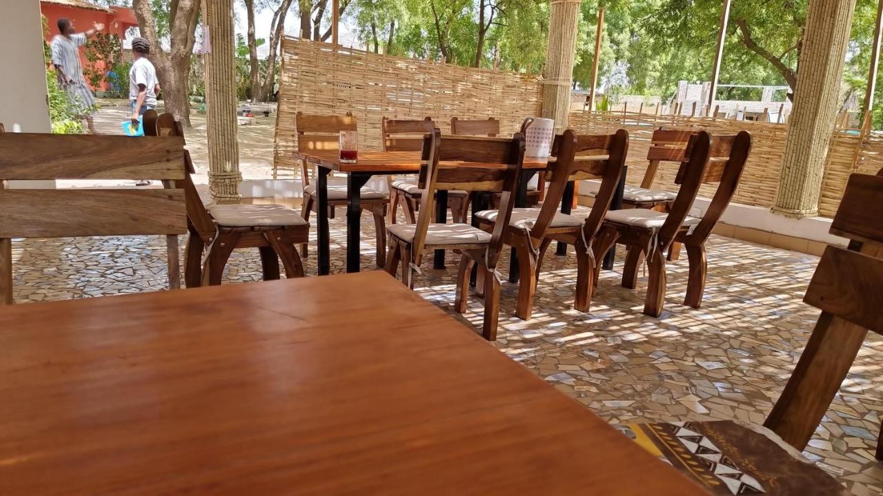 Les Fromagers Hotel Missirah Exterior foto